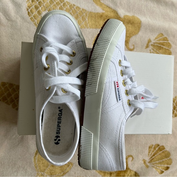 Women’s Superga Cotu Classic - White/Gold - Size 5.5 (euro 35.5) - Picture 4 of 6